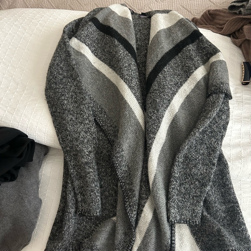 Grey sweater